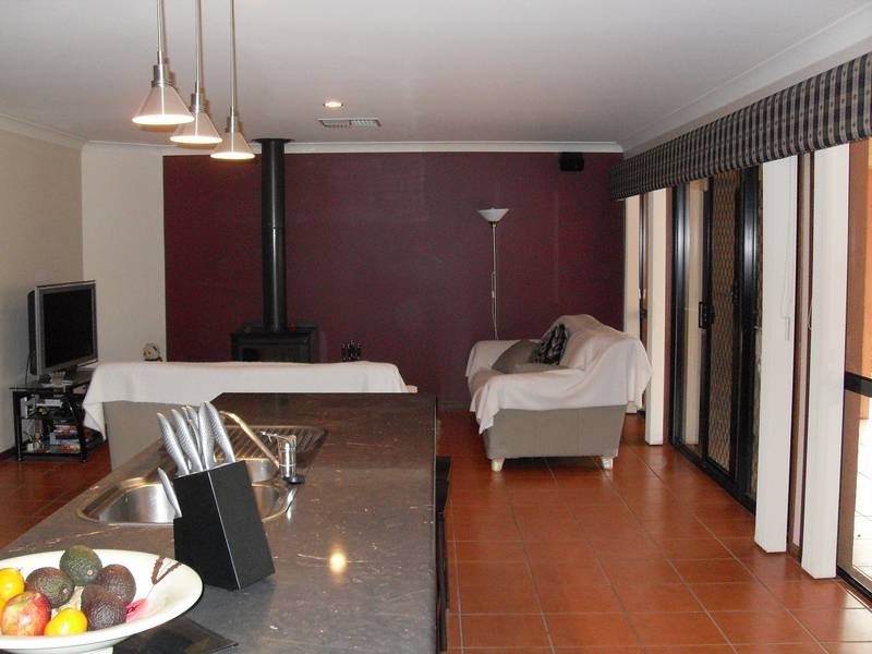 Middle Ridge QLD 4350