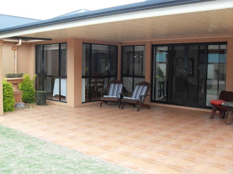 Middle Ridge QLD 4350