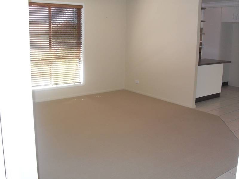 Kearneys Spring QLD 4350