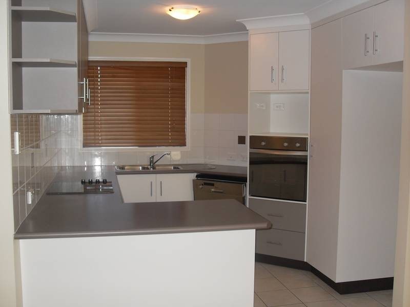 Kearneys Spring QLD 4350