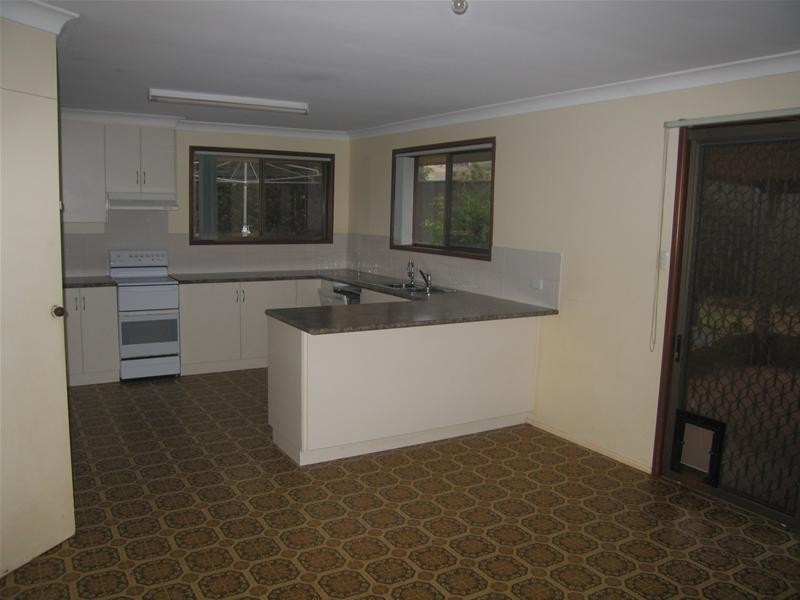 Centenary Heights QLD 4350