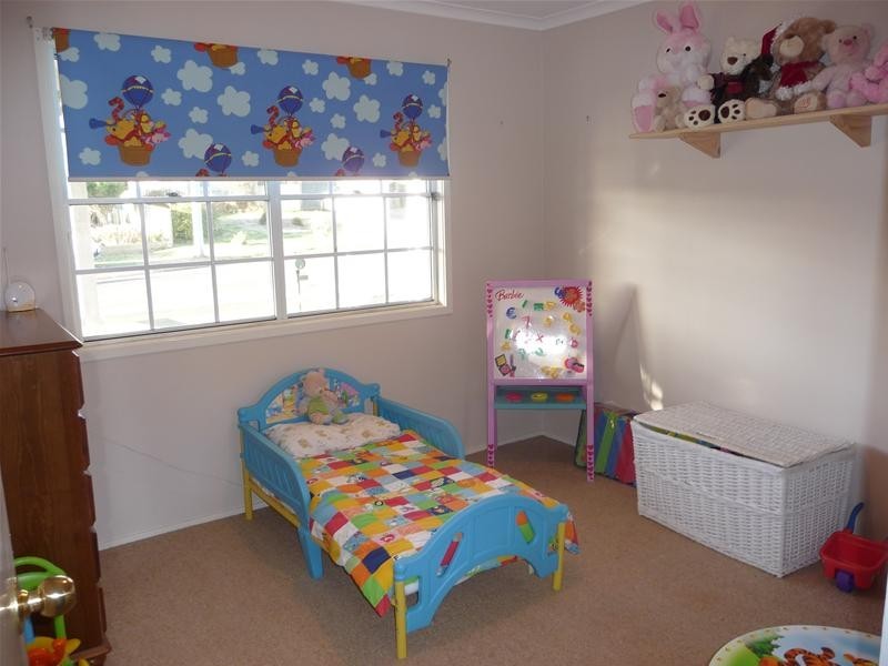 Kearneys Spring QLD 4350