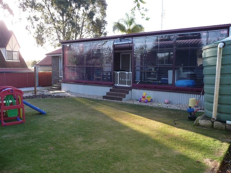 Kearneys Spring QLD 4350