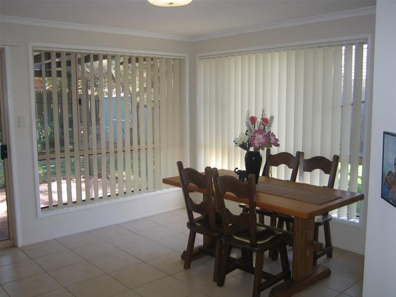 Centenary Heights QLD 4350