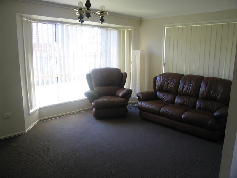 Centenary Heights QLD 4350