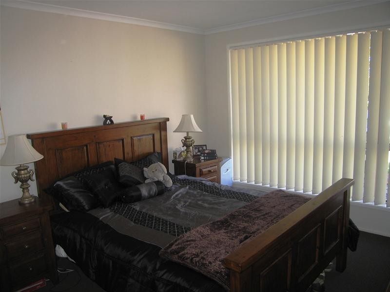 Centenary Heights QLD 4350