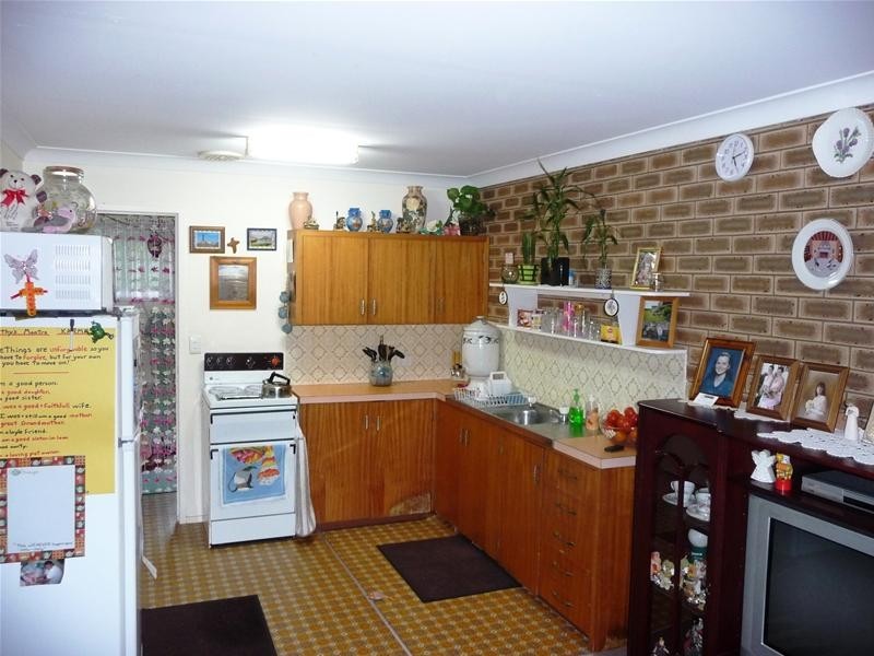 Centenary Heights QLD 4350