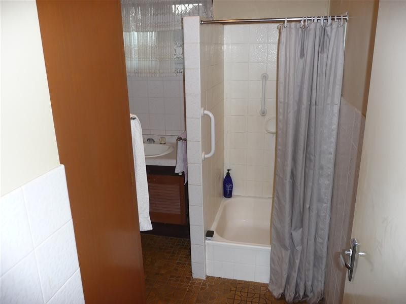 Centenary Heights QLD 4350