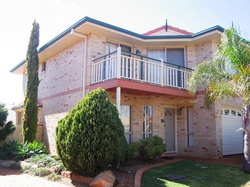 Darling Heights QLD 4350
