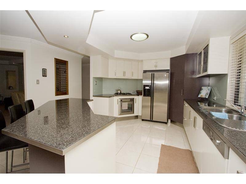 Middle Ridge QLD 4350