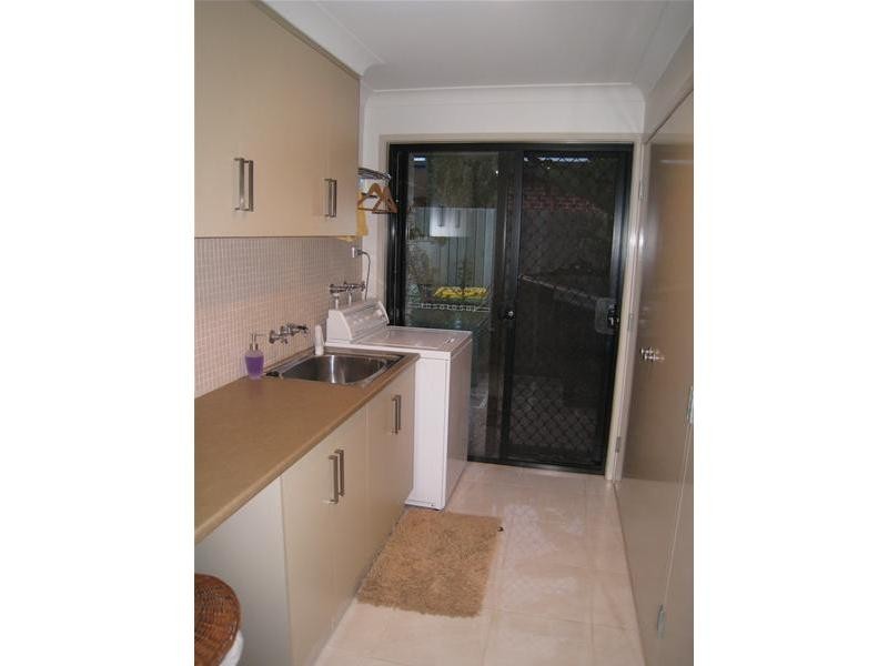 Middle Ridge QLD 4350