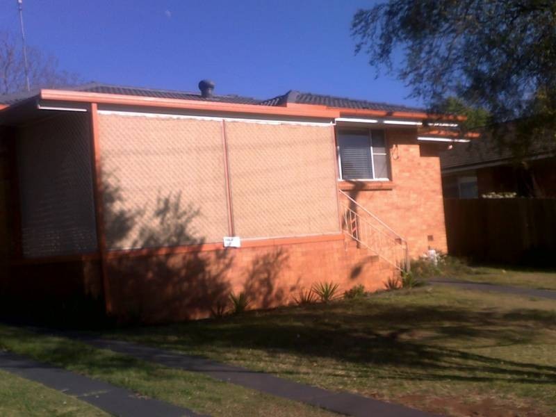 Centenary Heights QLD 4350