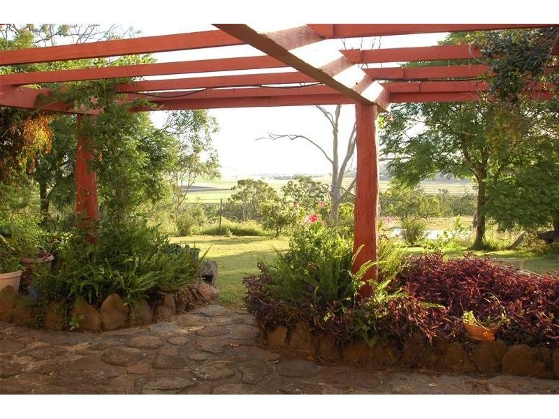 Hodgson Vale QLD 4352