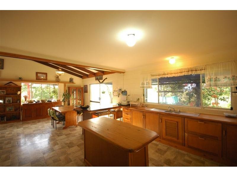 Hodgson Vale QLD 4352