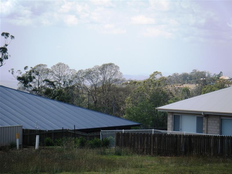 Mount Lofty QLD 4350