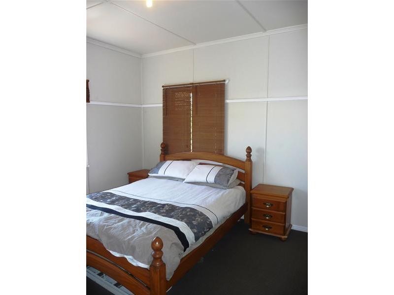 Mount Lofty QLD 4350