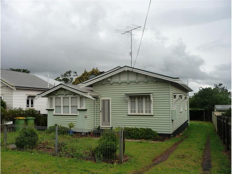 Mount Lofty QLD 4350