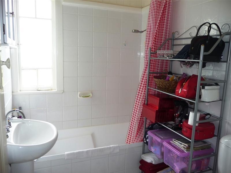 Mount Lofty QLD 4350