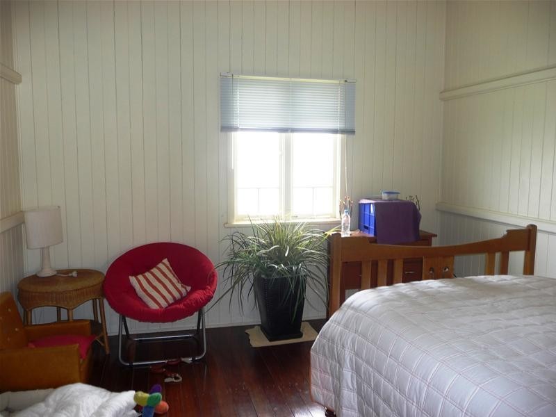 Mount Lofty QLD 4350