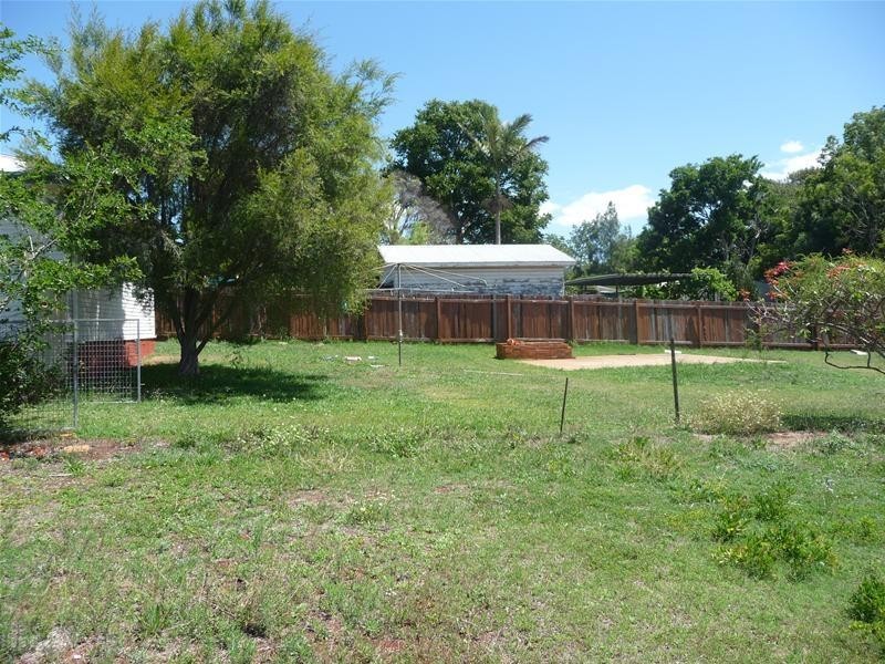 Centenary Heights QLD 4350