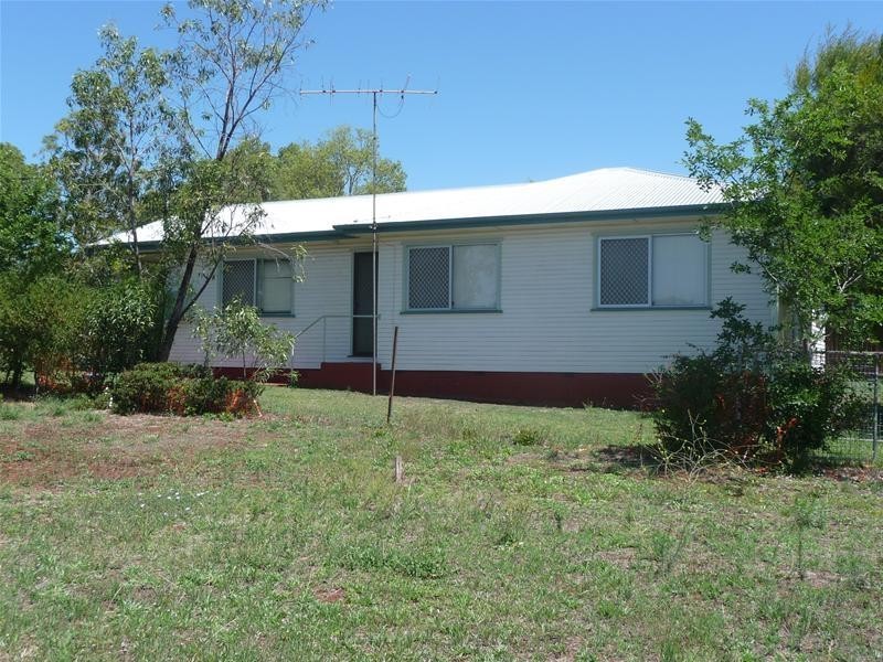 Centenary Heights QLD 4350