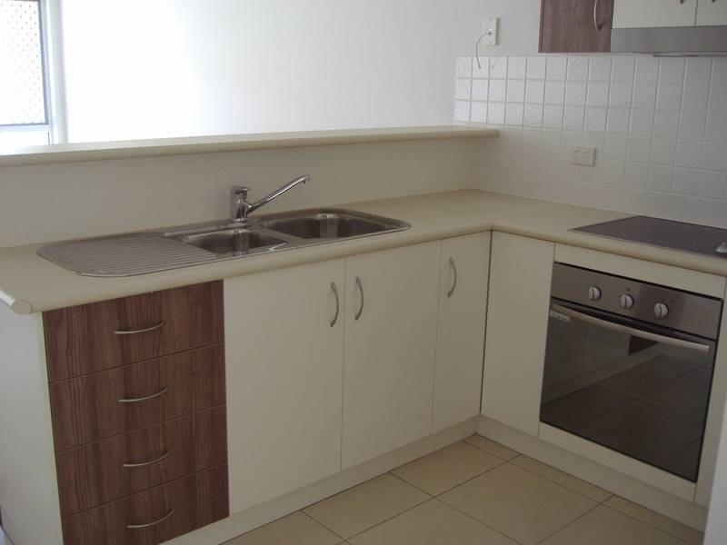 Mount Lofty QLD 4350