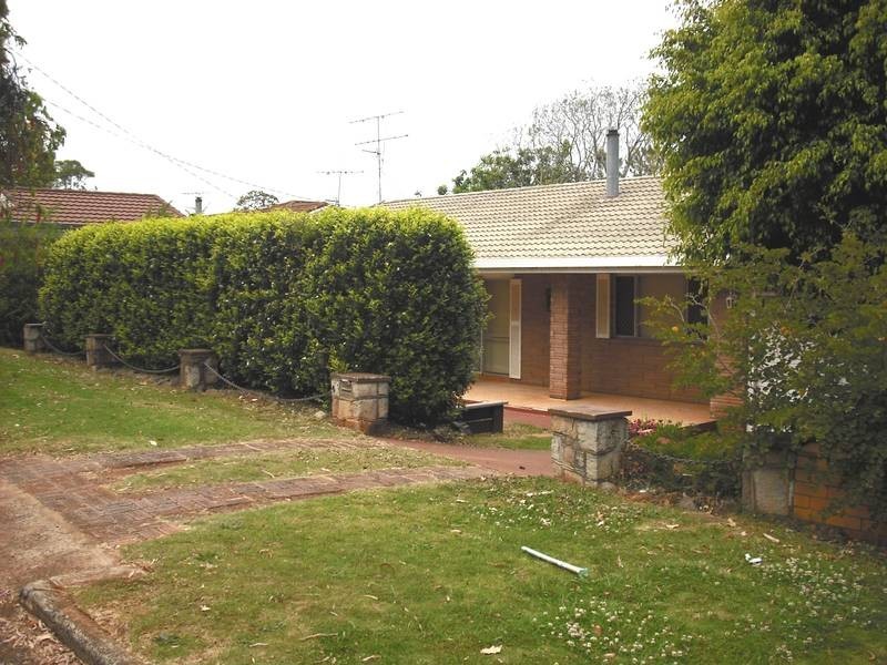 Mount Lofty QLD 4350