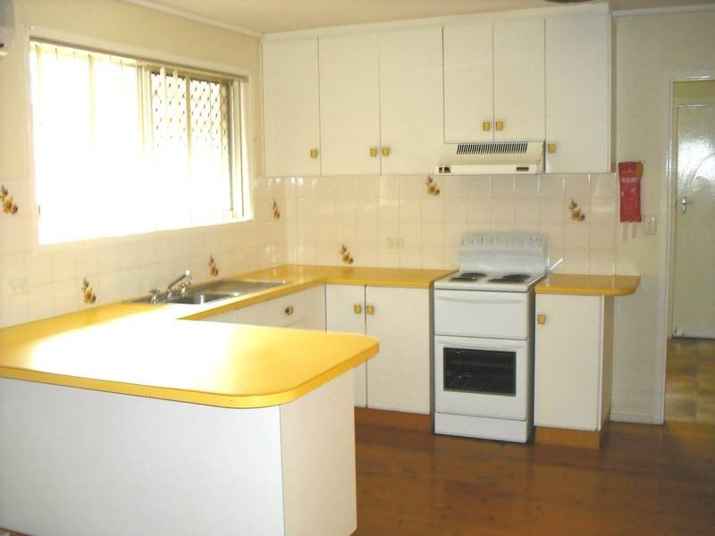 Mount Lofty QLD 4350