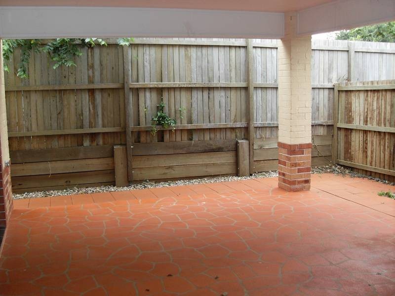 Centenary Heights QLD 4350