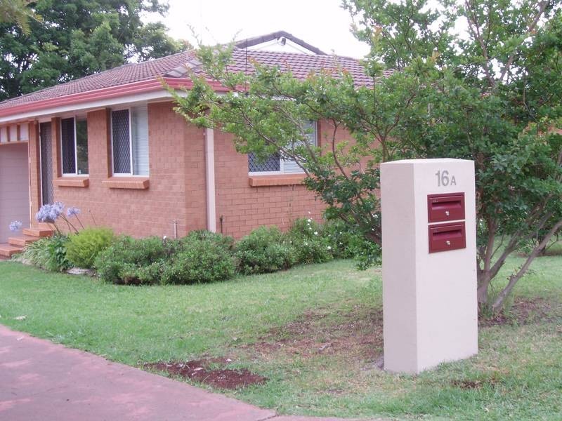 Centenary Heights QLD 4350