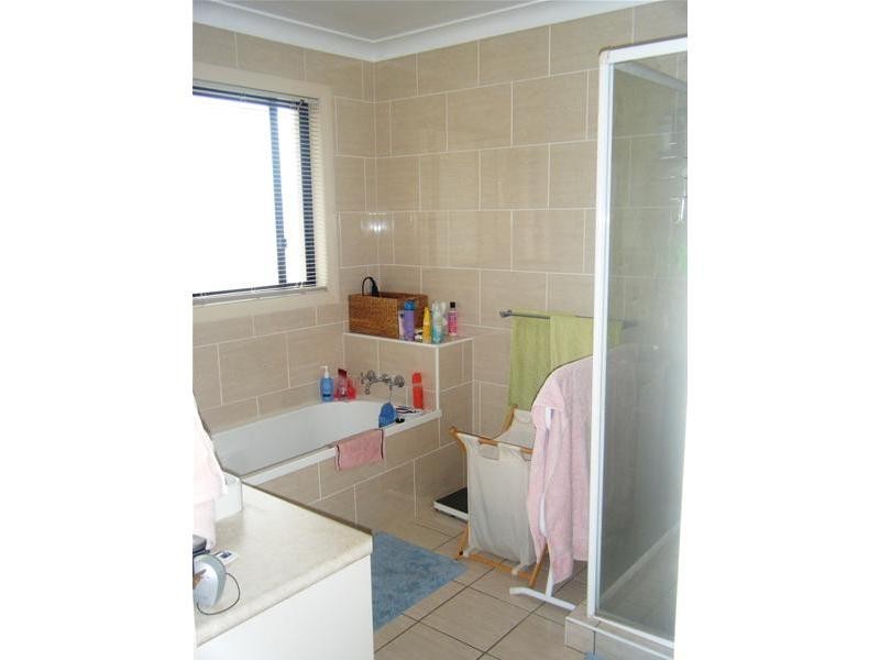 Middle Ridge QLD 4350