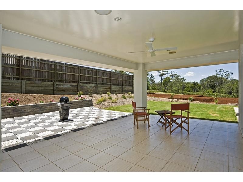 Mount Lofty QLD 4350