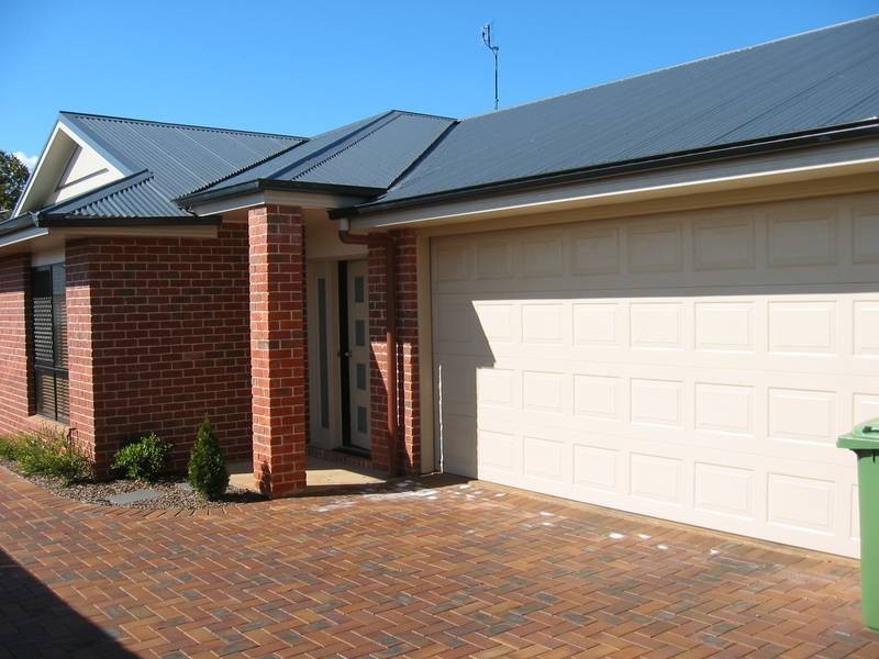 Darling Heights QLD 4350