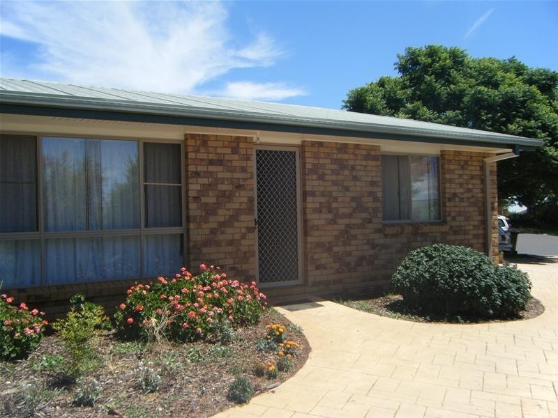 Darling Heights QLD 4350