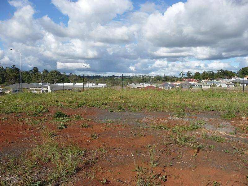 Wilsonton Heights QLD 4350