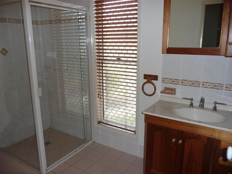 Kearneys Spring QLD 4350