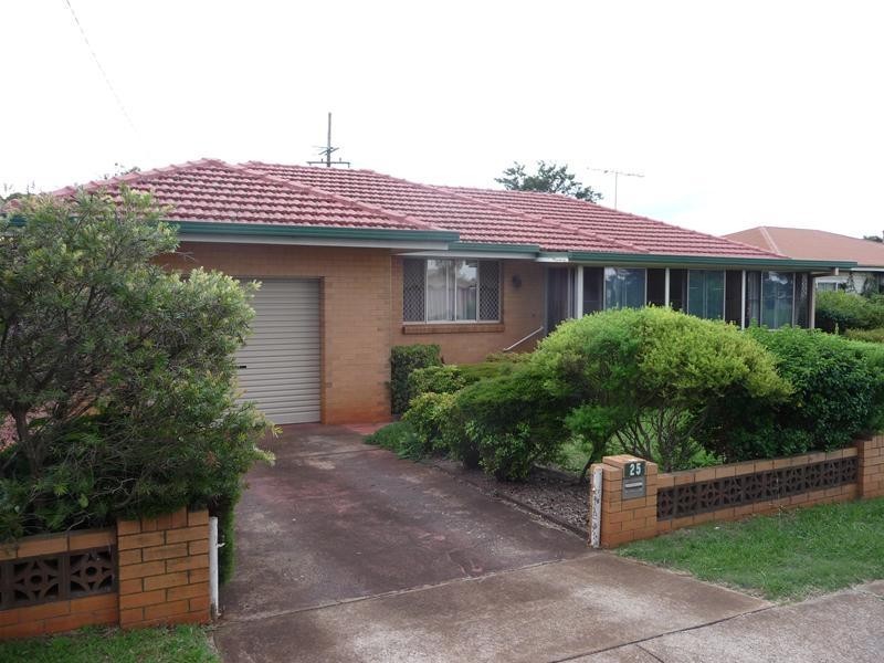 Newtown QLD 4305