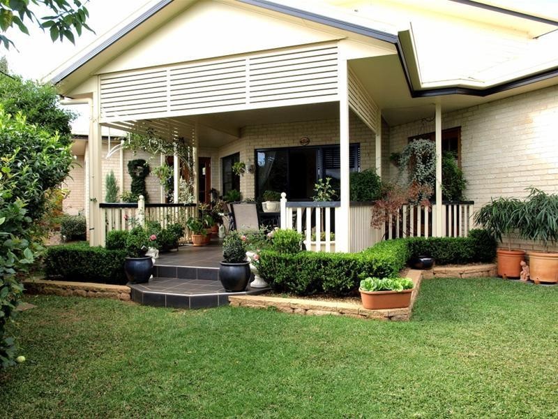 Kearneys Spring QLD 4350