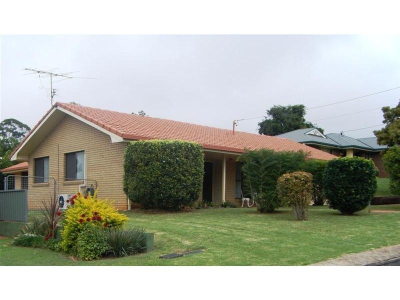 Centenary Heights QLD 4350