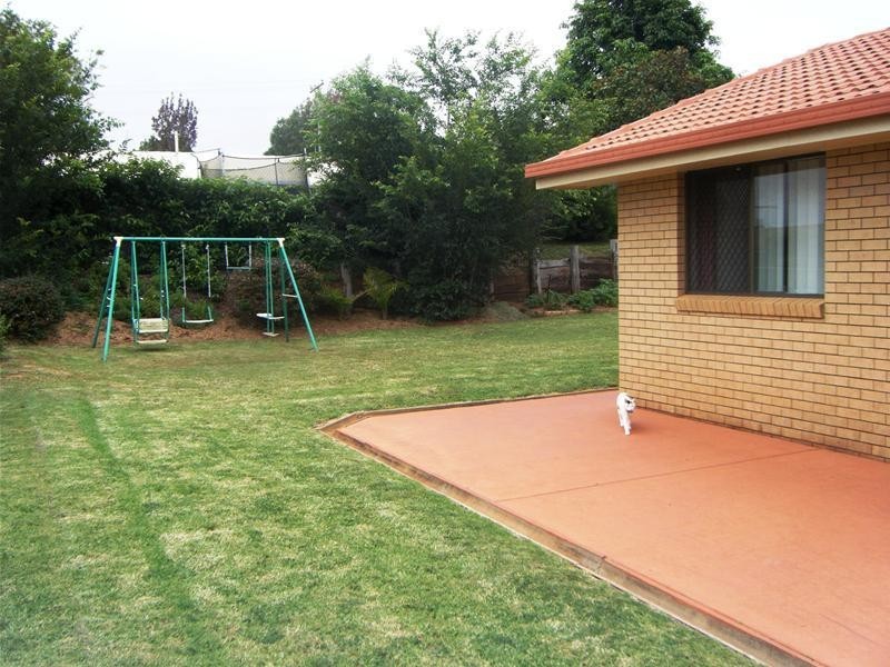 Centenary Heights QLD 4350