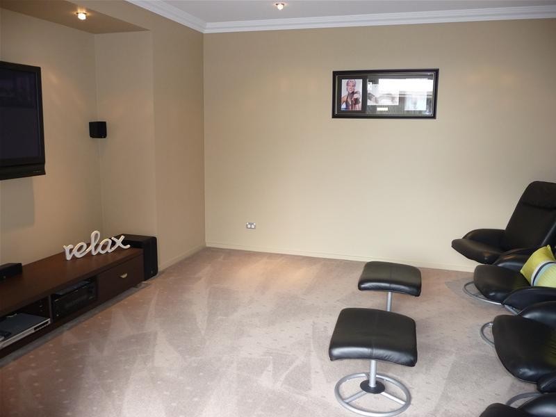 Kearneys Spring QLD 4350