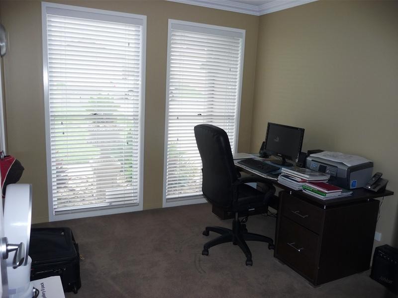 Kearneys Spring QLD 4350