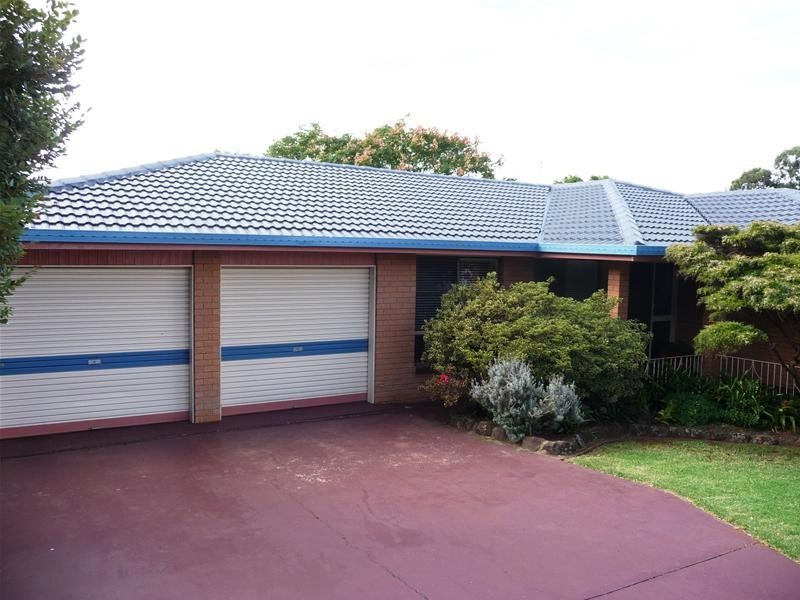Centenary Heights QLD 4350