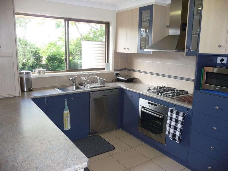 Centenary Heights QLD 4350
