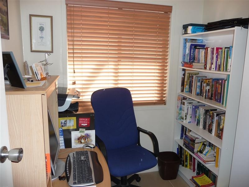 Centenary Heights QLD 4350