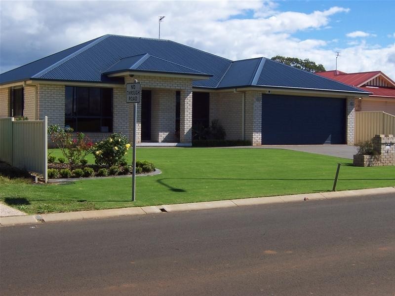 Kearneys Spring QLD 4350