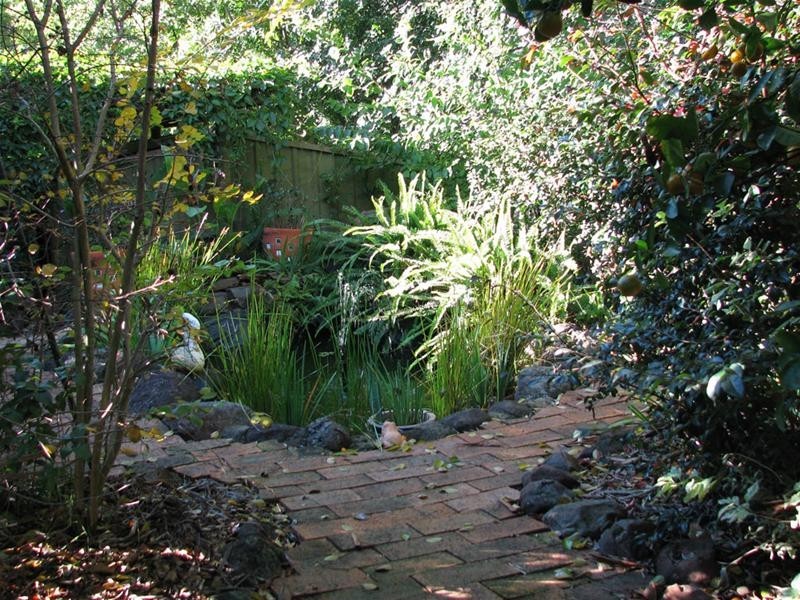 Mount Lofty QLD 4350