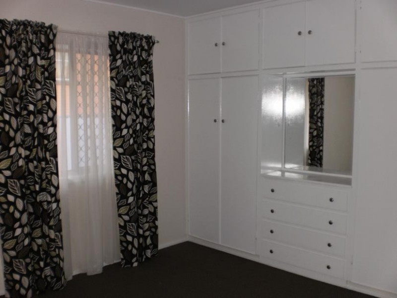 Centenary Heights QLD 4350