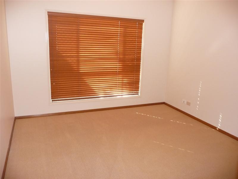 Kearneys Spring QLD 4350