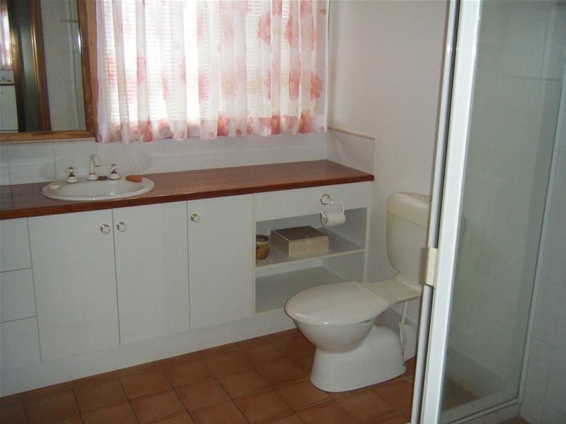 Centenary Heights QLD 4350